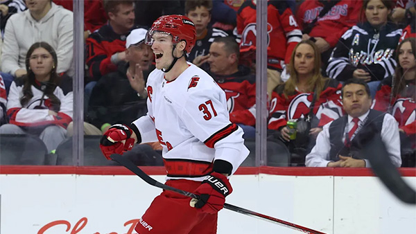 Андрей Свечников, Каролина Харрикейнз